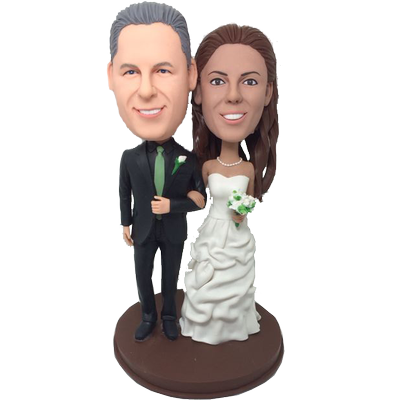 Geen Tie Wedding Cake Topper